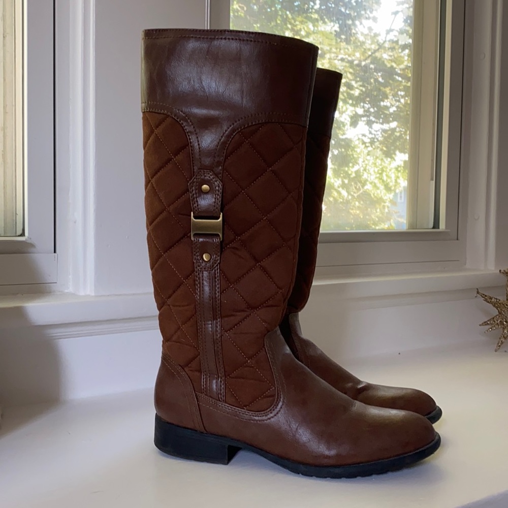 Life Stride, size 10, brown boots! Gently worn!